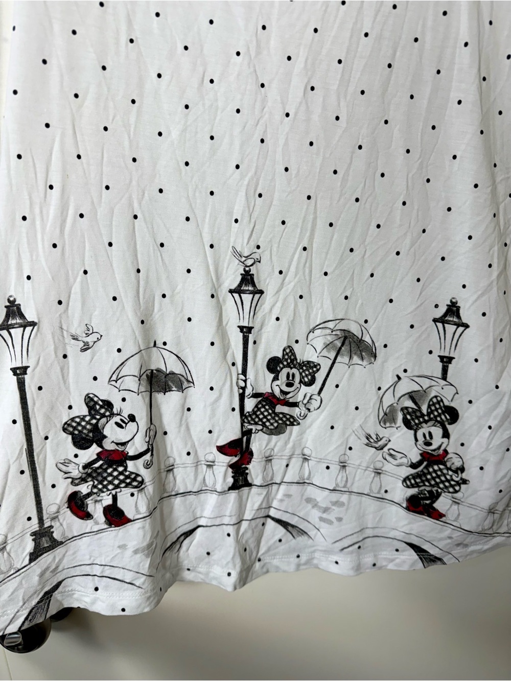 Disney White Polka Dot Scoop Neck Top with Minnie Mouse Print Size XXL - Picture 4 of 7